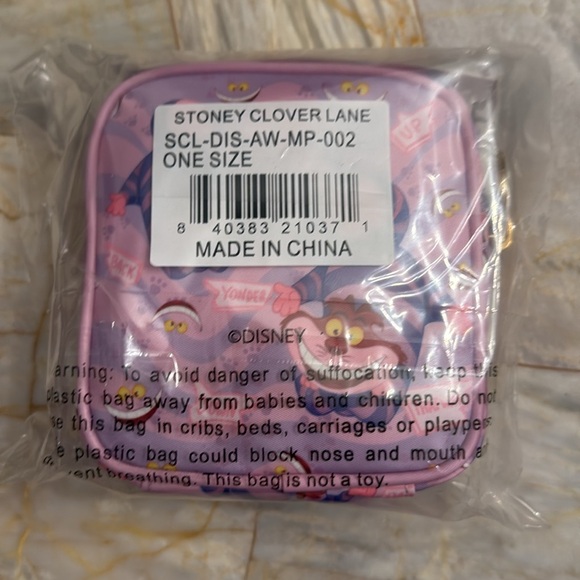 Stoney Clover Lane Alice in Wonderland mini pouch - Picture 3 of 3